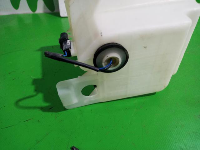 986104D000 HYUNDAI Бачок омывателя купить в Житомир