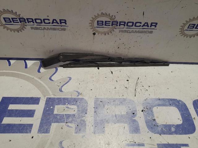 HYUNDAI 988101C000 Рычаг-поводок стеклоочистителя заднего стекла в наличии Чернигов
