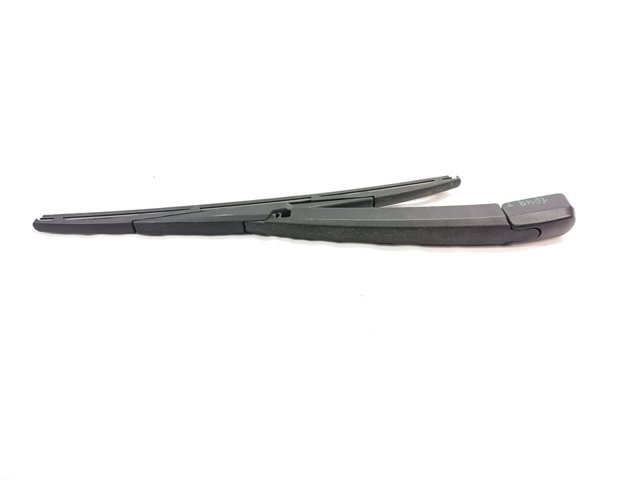 988152J000 HYUNDAI Рычаг-поводок стеклоочистителя заднего стекла купить в Киев