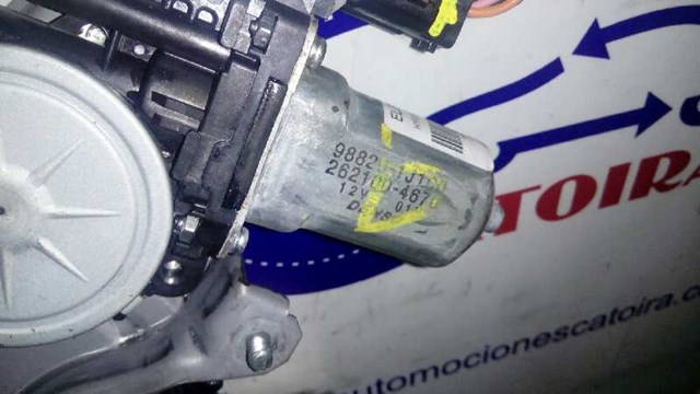 988201J100 HYUNDAI Мотор стеклоподъемника двери передней правой купить в Ровно