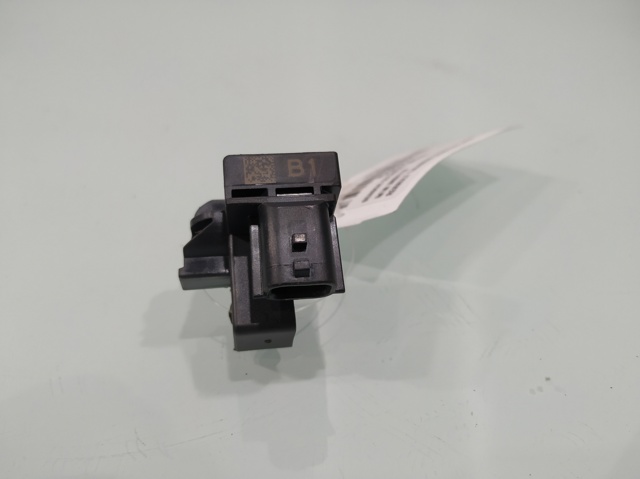 RENAULT 988337713R Датчик SRS в наличии Житомир