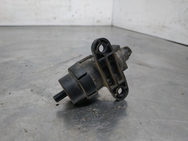 98AB9E882 FORD купить в Киев
