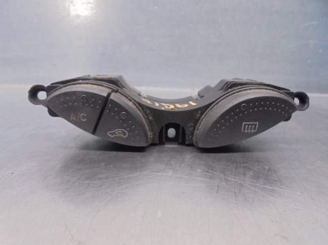 98AG19A945BG FORD Кнопка включения кондиционера купить в Хмельницкий