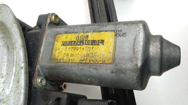 99654207604 PORSCHE Стеклоподъемник передней правой двери купить в Харьков