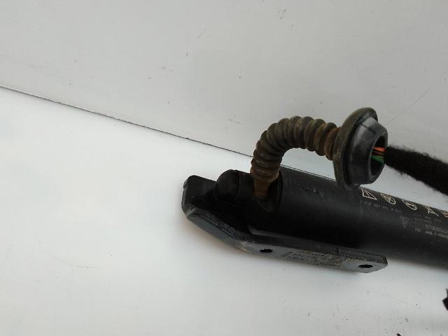PORSCHE 9J0827851B в наличии Полтава