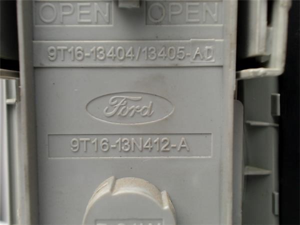 9T1613405AD FORD Фонарь задний левый купить в Запорожье
