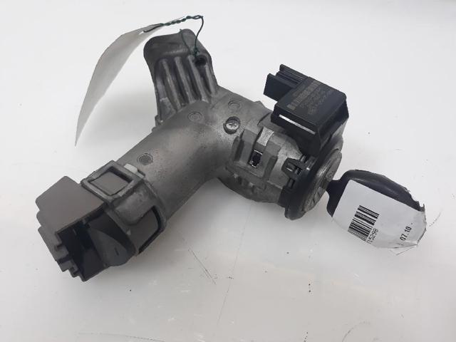 FORD 9V213F880EC в наличии Ирпень
