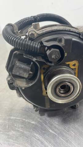 A0001502050 MERCEDES Генератор купить в Ужгород