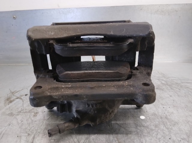 A0004217081 MERCEDES Суппорт тормозной передний правый купить в Черновцы