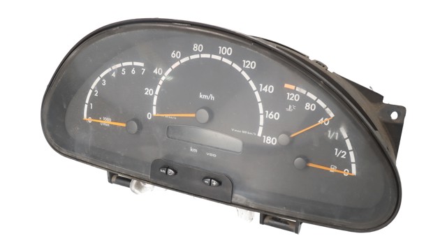 MERCEDES A0004466921 Панель приборов в наличии Харьков