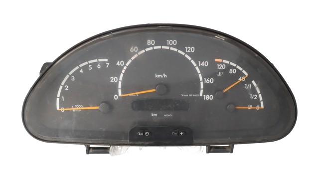 MERCEDES A0004466921 Приборная доска (щиток приборов) в наличии Полтава