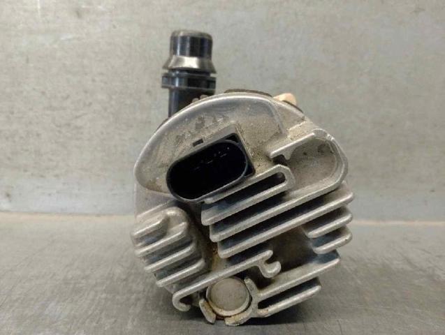 A0005003800 MERCEDES Помпа водяная (насос) охлаждения, дополнительный электрический купить в Ужгород