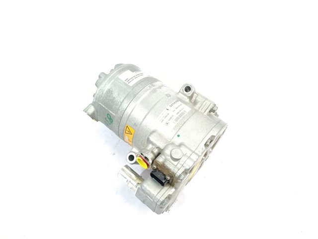 Compressor de aparelho de ar condicionado A0008300301 Mercedes