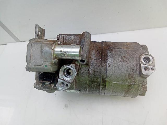 Compressor de aparelho de ar condicionado A0008303204 Mercedes