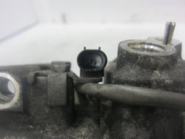 A0008303600 MERCEDES Компрессор кондиционера купить в Кривой Рог
