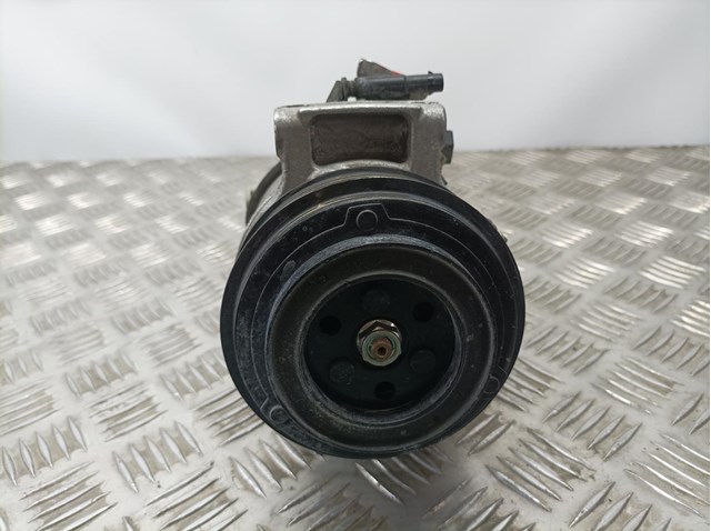 Compressor de ar condicionado para Mercedes-Benz C-Class Coupé C 220 D (205.304) 651921 A0008303902