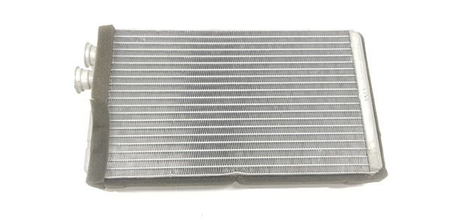 Radiador de forno (de aquecedor) A0008304401 Mercedes