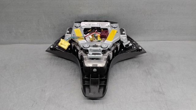 MERCEDES A0008605702 Подушка безопасности водителя в наличии Украина
