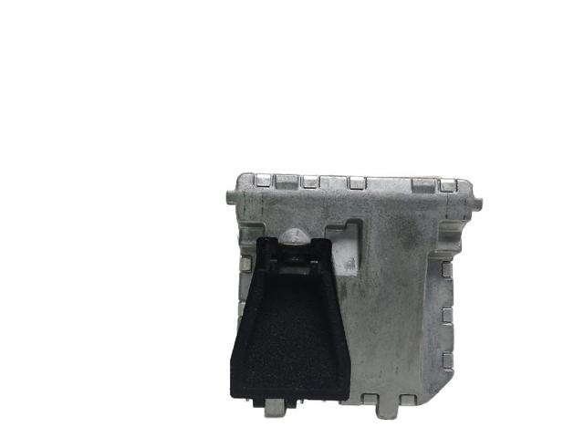 A0009058000 MERCEDES Модуль управления камерой купить в Черновцы