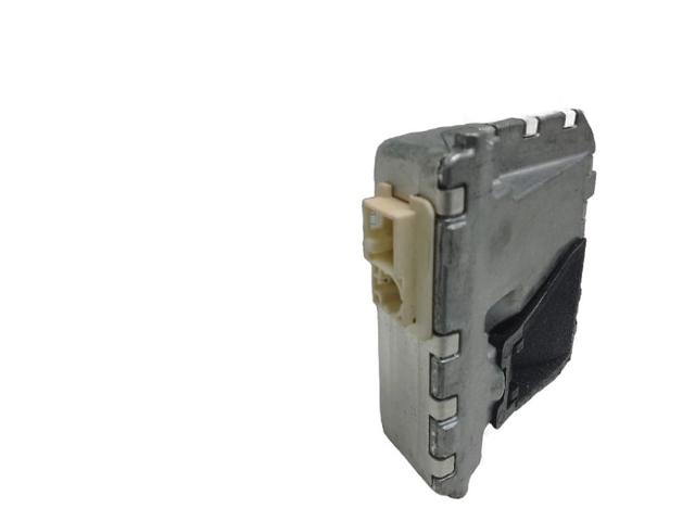 A0009058000 MERCEDES Модуль управления камерой купить в Украина