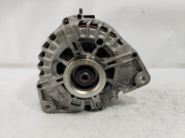 MERCEDES 0009063003 Генератор в наличии Ужгород