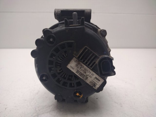 MERCEDES A0009067400 Генератор в наличии Харьков