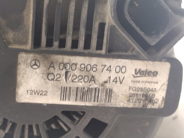 A0009067400 MERCEDES Генератор купить в Черкассы