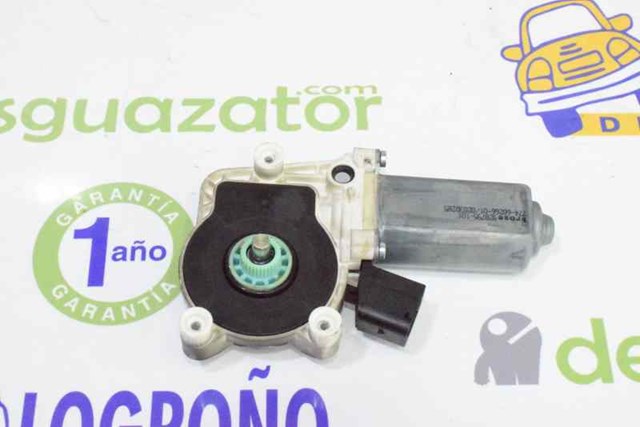 Motor de acionamento de vidro da porta dianteira esquerda A0009069600 Mercedes