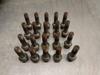 Parafuso de roda A0009904807 MERCEDES