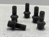 Parafuso de roda A0009904907 MERCEDES