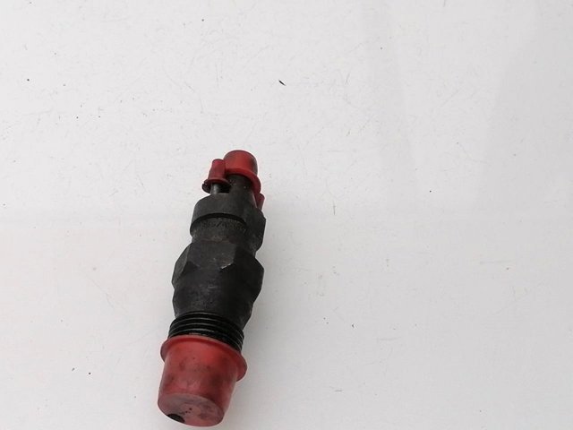 A0010172121 MERCEDES Топливные форсунки купить в Чернигов