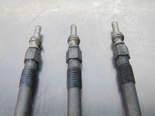 A0011594601 MERCEDES Свечи накала купить в Николаев