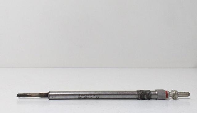 Vela de incandescência A0011597101 MERCEDES