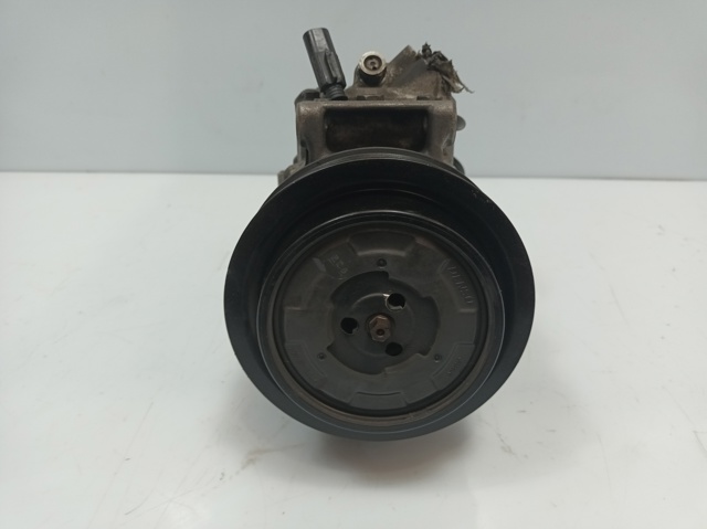 MERCEDES A0012308011 Компрессор кондиционера в наличии Павлоград
