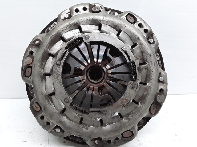 A0012521905 MERCEDES Комплект сцепления купить в Чернигов