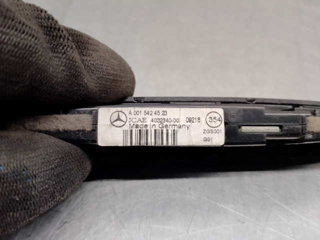 MERCEDES 0015424523 Дисплей парктроника в наличии Тернополь