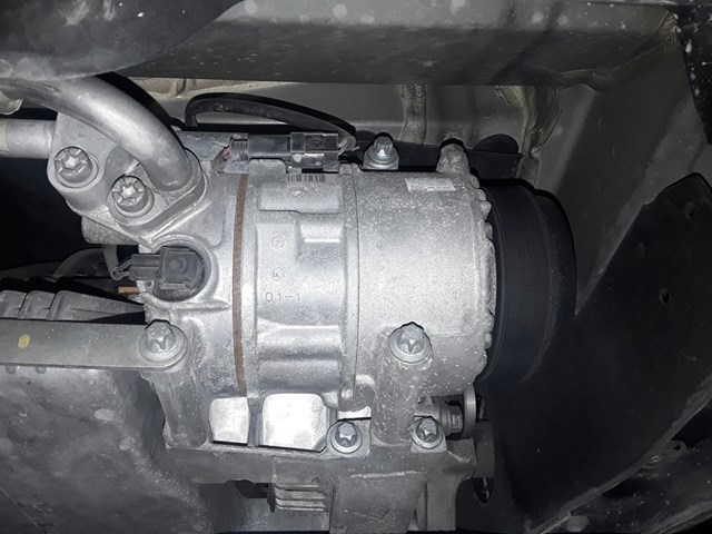 Compressor de ar condicionado para Mercedes-Benz B-Class B 180 CDI (245.207) 640940 A0022301311