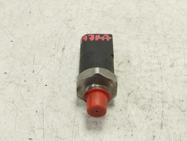 Sensor de pressão de combustível A0041531528 MERCEDES