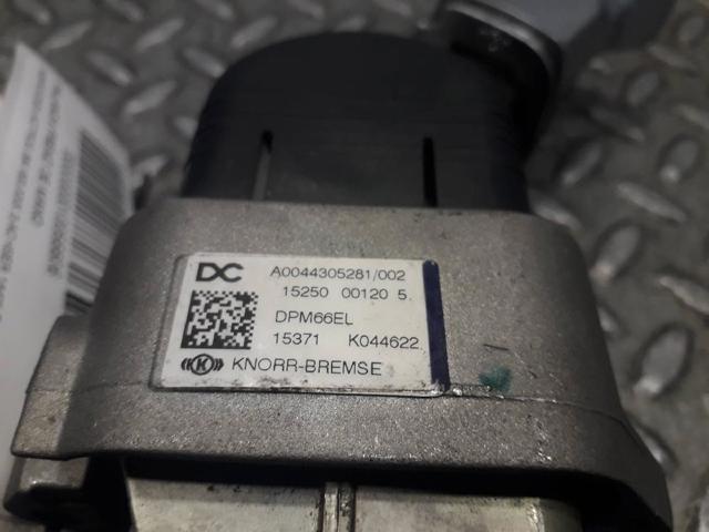 A0044305281 MERCEDES купить в Ужгород