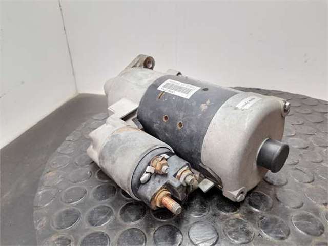 MERCEDES A0051512501 Стартер в наличии Хмельницкий