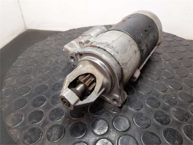 MERCEDES 0051512501 Стартер в наличии Черкассы