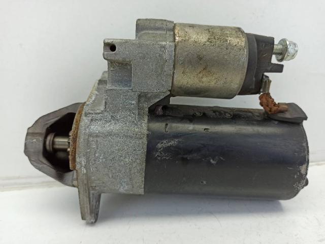 Motor de arranco A0051517401 MERCEDES