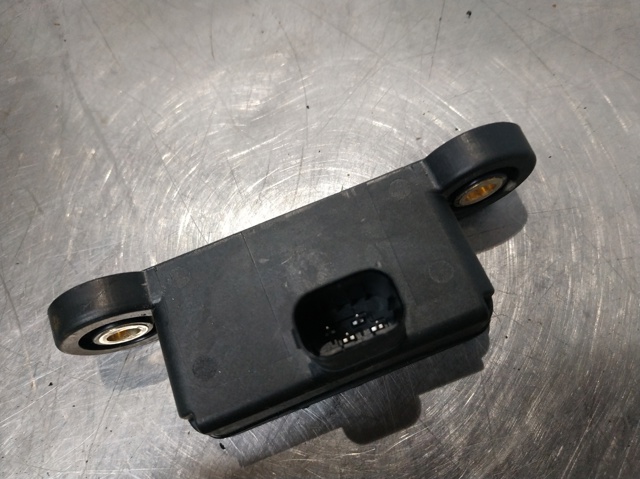 MERCEDES A0055421818 Датчик поперечного ускорения (ESP) в наличии Ужгород