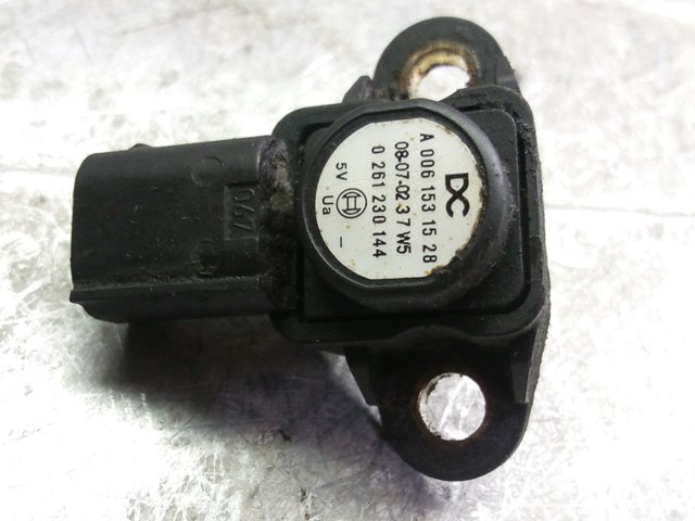 Sensor de pressão turbo para mercedes-benz mercedes sprinter 02.00 -> caixa fechada 211 cdi (901.6/902.661-662) / 03.99 - 12.06 611981 A0061531528