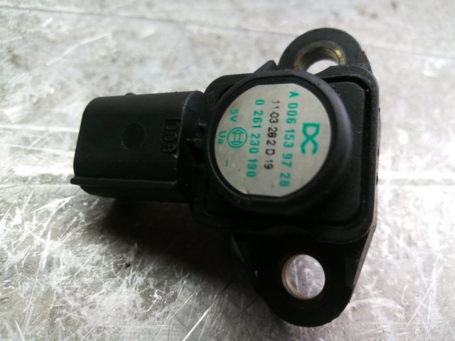 Sensor de pressão para Mercedes-Benz C-Class C 200 CDI (204.001) OM651913 A0061539728