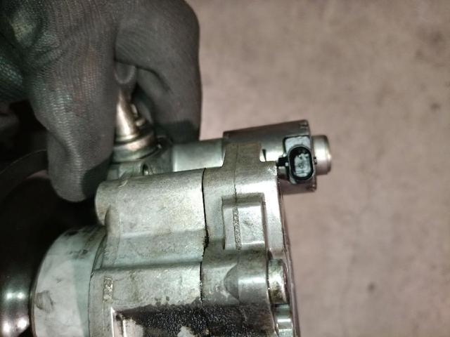 A0064664701 Mercedes