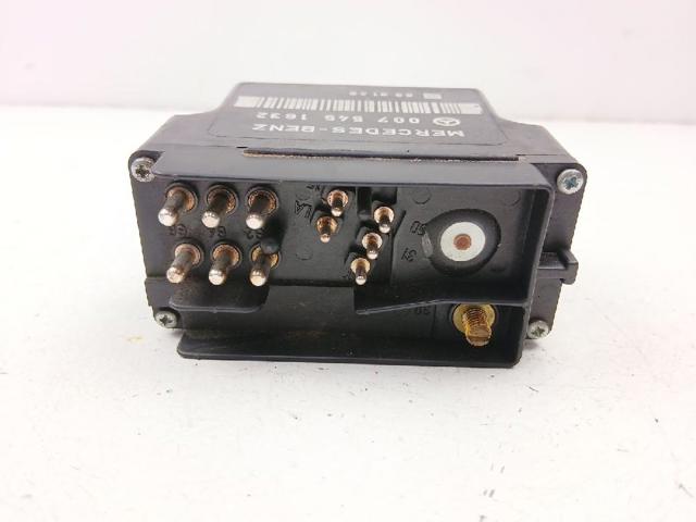 A0075451632 MERCEDES Реле свечей накала купить в Ровно