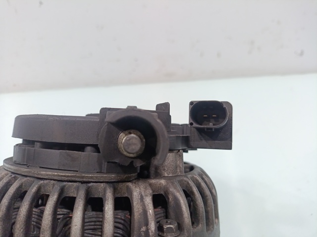 MERCEDES A0121549802 Генератор в наличии Украина