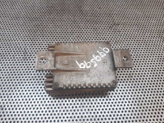 MERCEDES A0235456832 Регулятор оборотов вентилятора охлаждения (блок управления) в наличии Ужгород