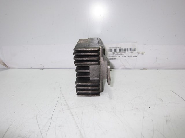 MERCEDES A0235456832 Регулятор оборотов вентилятора в наличии Винница